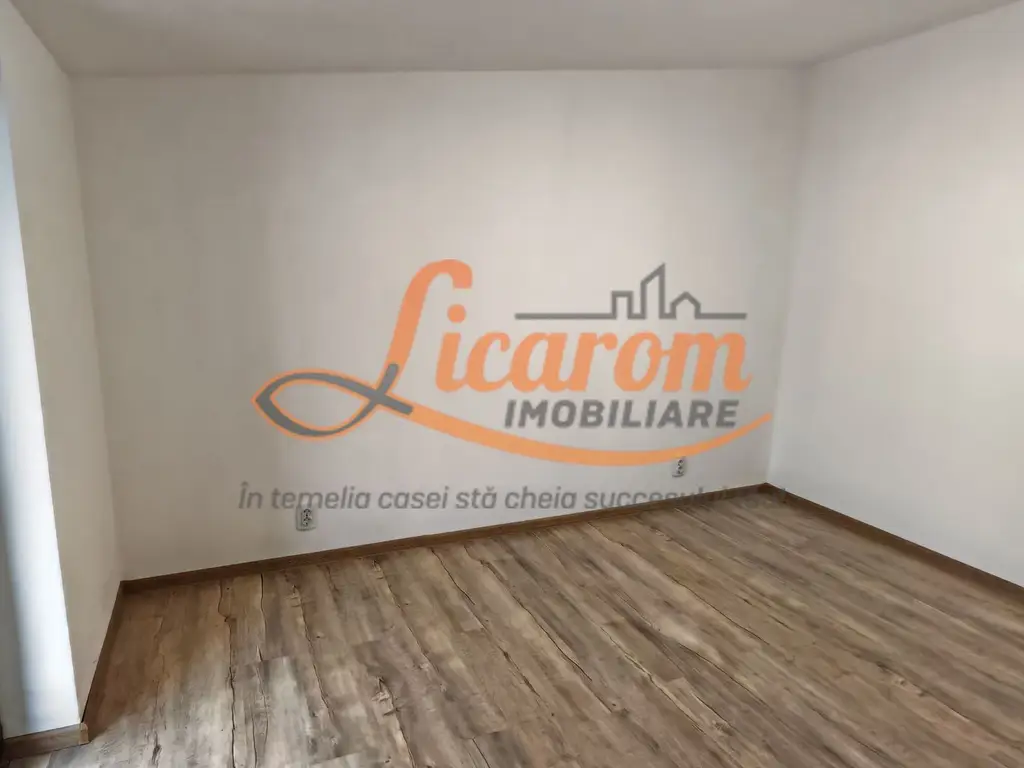 Apartament tip Casa 4 camere strada Carpatilor,totul nou.
