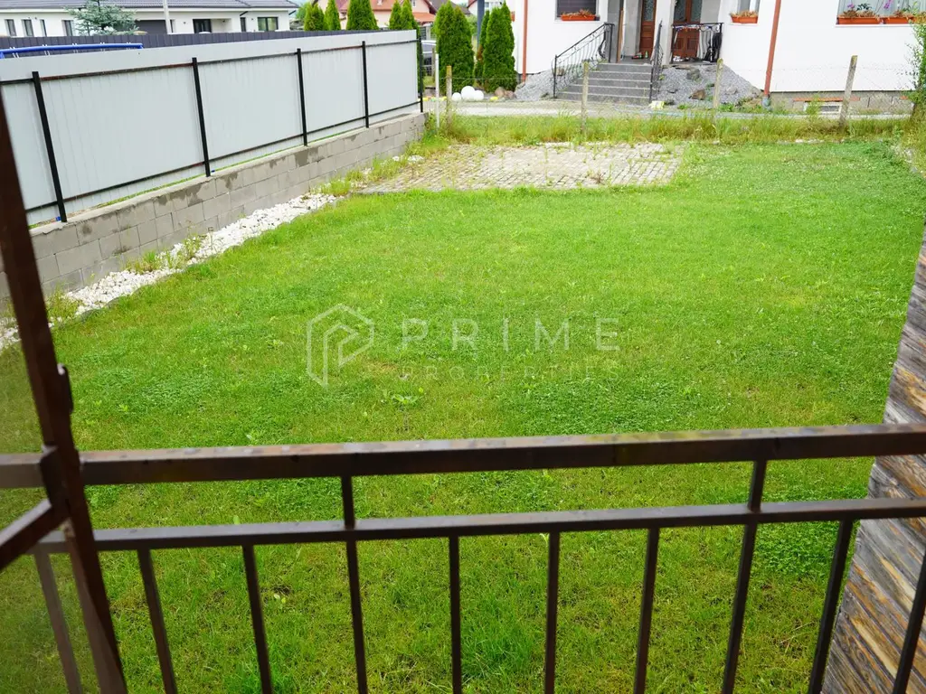 Casă familială spațioasă în zonă liniștită | Sângeorgiu de Mureș |