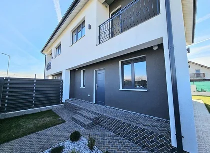 Vila tip duplex de vânzare – Glina, Ilfov 4 camere particular