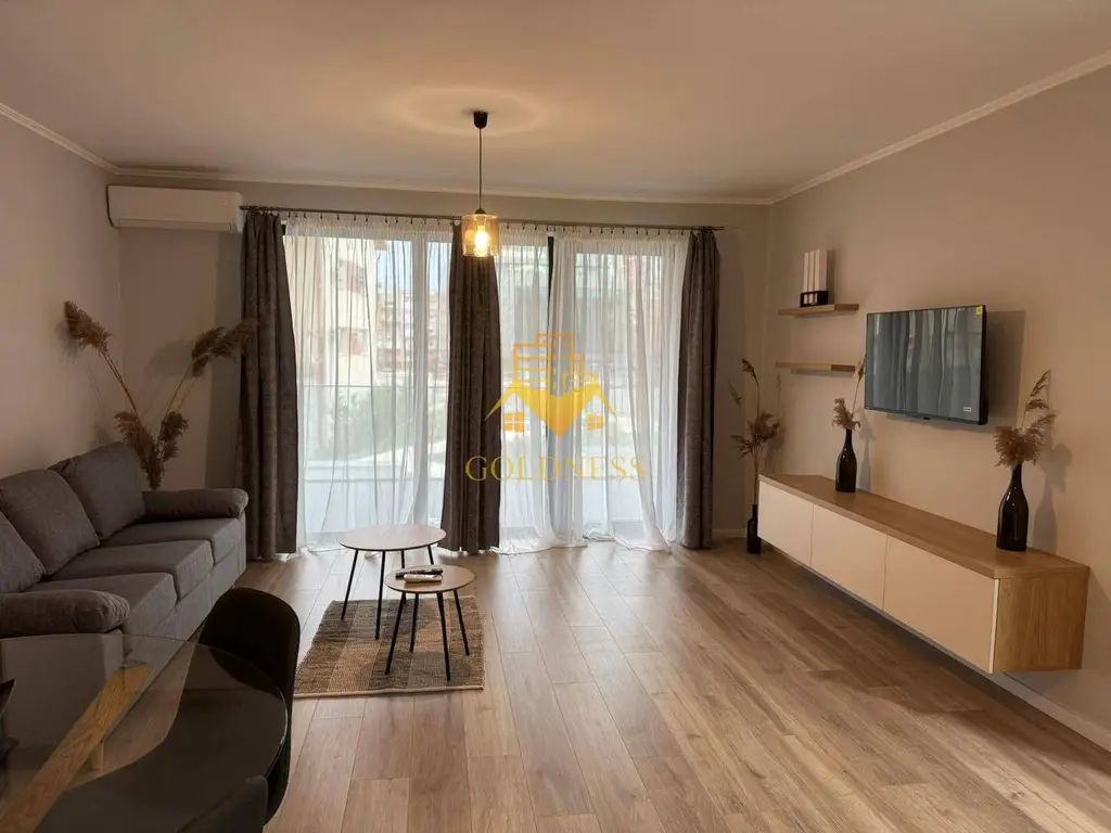 2 camere, Marasti, The Nest, The Office, 21 Dec, Prima inchiriere