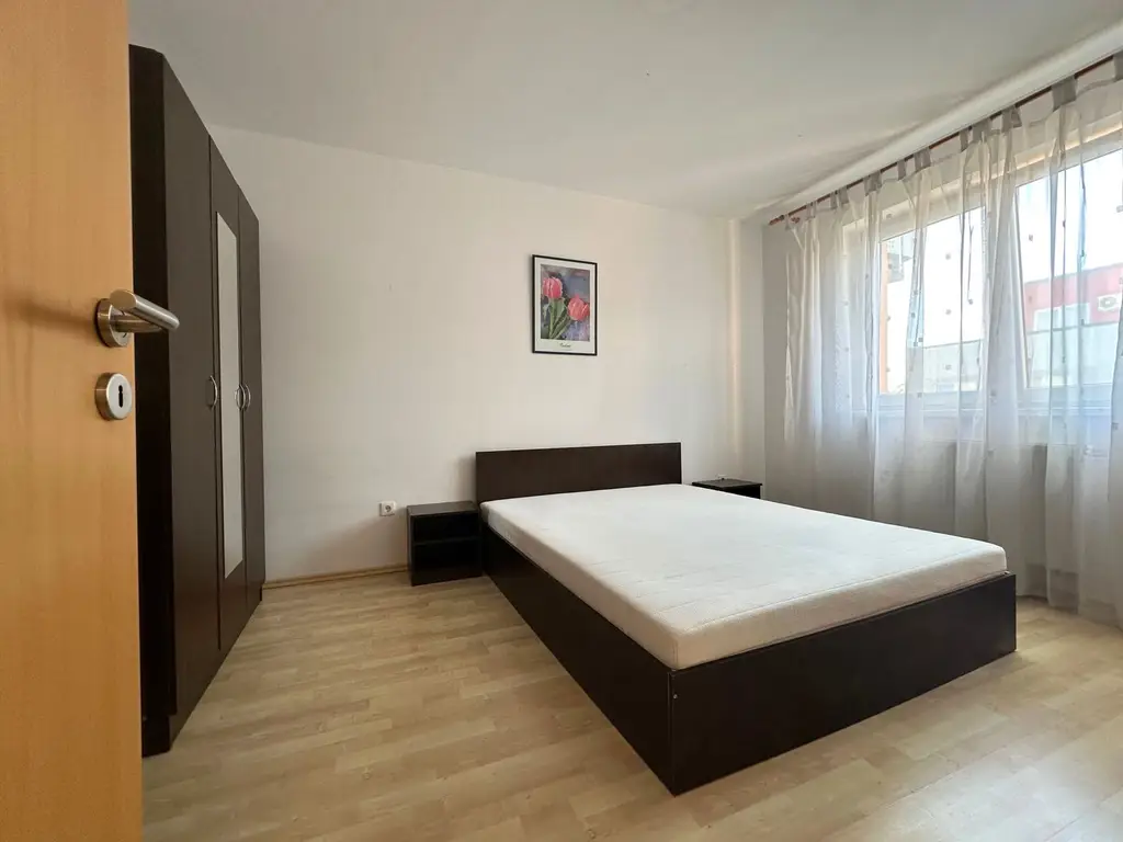 Apartament 2 camere mobilat și utilat cu vedere superbă spre Tâmpa