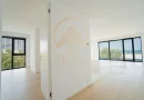 Stațiunea Mamaia - Vânzare apartament cu 4 camere, 3 bai cu vedere la mare.