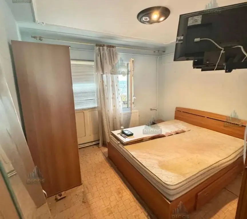 Apartament 4 Camere – Lângă Liceul Maiorescu, Giurgiu