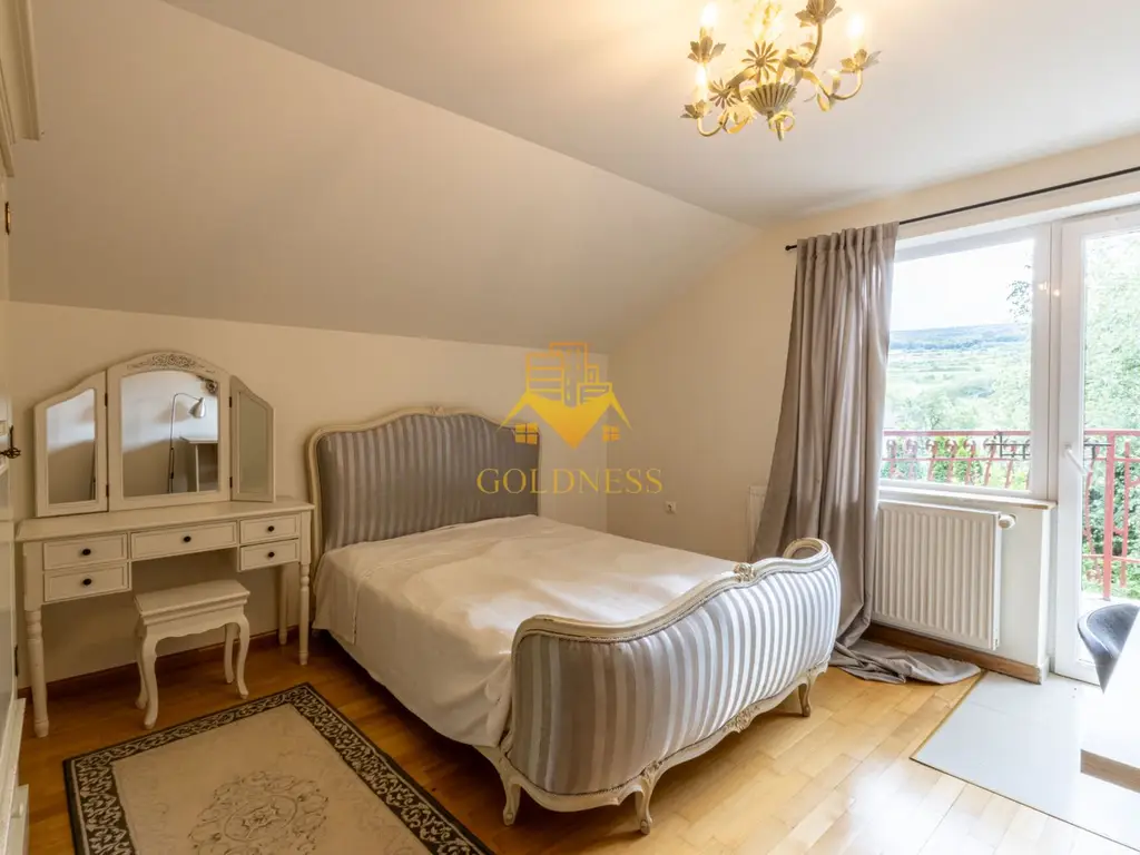 Casa individuala, 5 camere, dressing,garaj, 1000 mp gradina, Borhanci