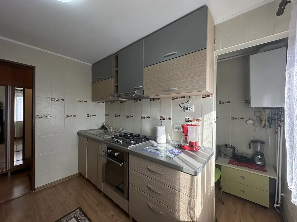Închiriere apartament spațios și foarte curat Cartierul Scriitorilor