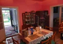BRASADAS vinde casa 3 camere cu teren 4.5 ari în zona UNIRII.
