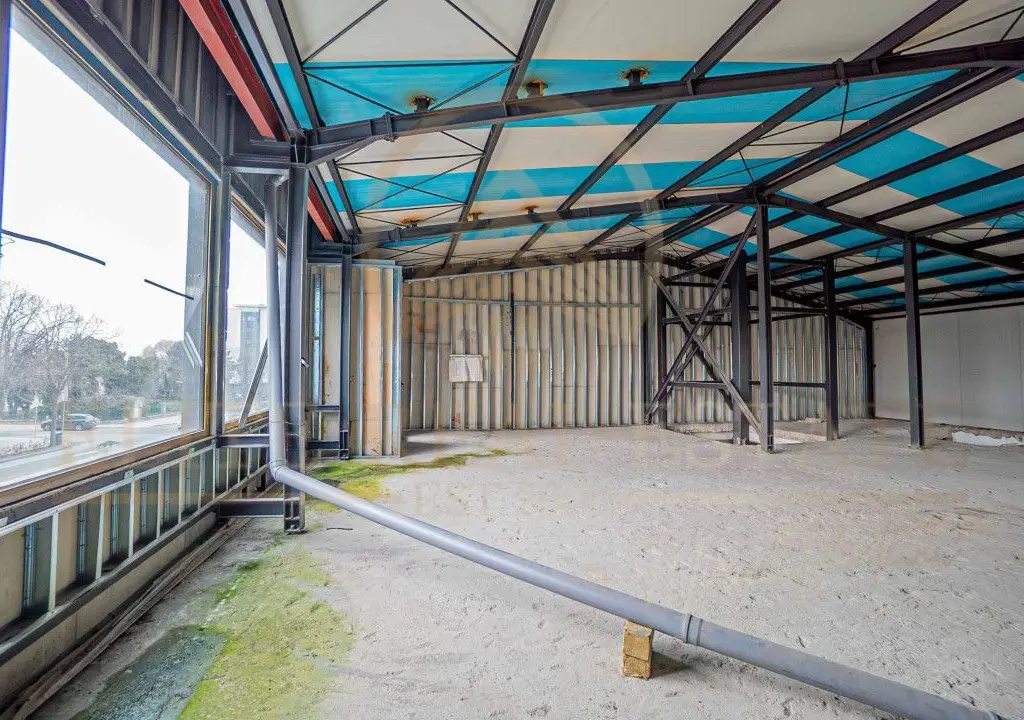 Bulevardul Mamaia - Oportunitate Unica de Investitie!!