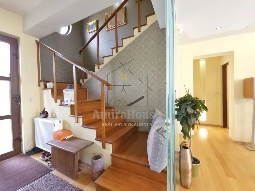 Casa individuala 5 camere, teren 600 mp, finisata, 167 mp utili zona str Oasului