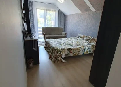 Casă individuală elegantă – Corunca, curte spațioasă