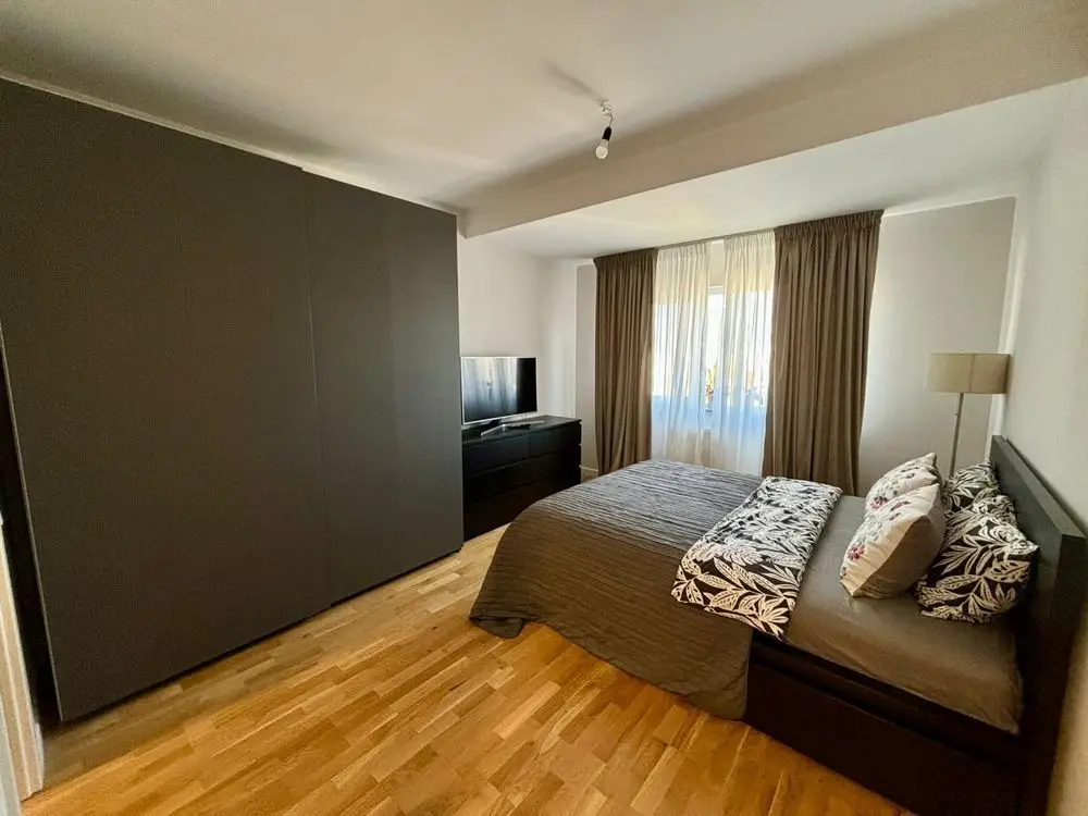 Apartament 3 camere complex Ten Blocks
