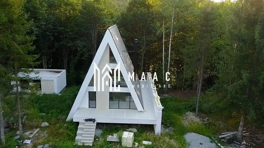 Cabană A-Frame | Porumbacu de Sus | 3 camere | 153 MPU | Castelul de Lut