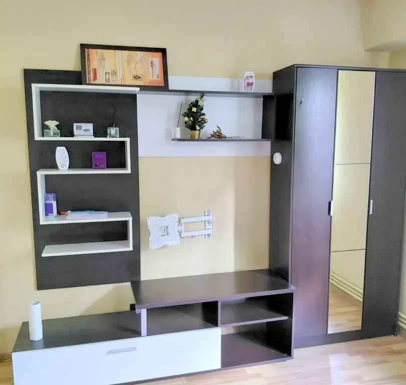 De inchiriat apartament cu o camera, parter, Mazepa 1, 260 euro