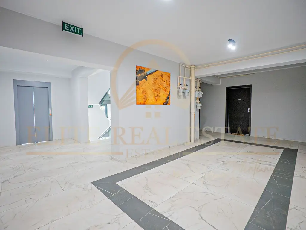 Apartament premium de vanzare în Mamaia – vedere la mare și lac