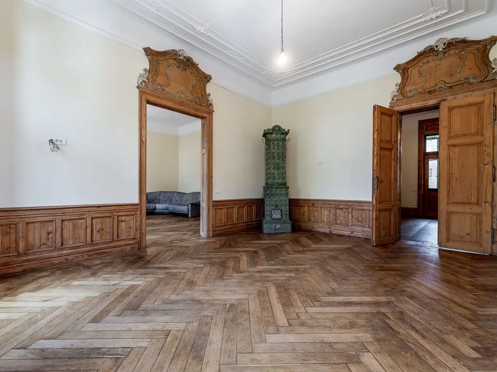 Apartament istoric pe Bulevardul Revoluției