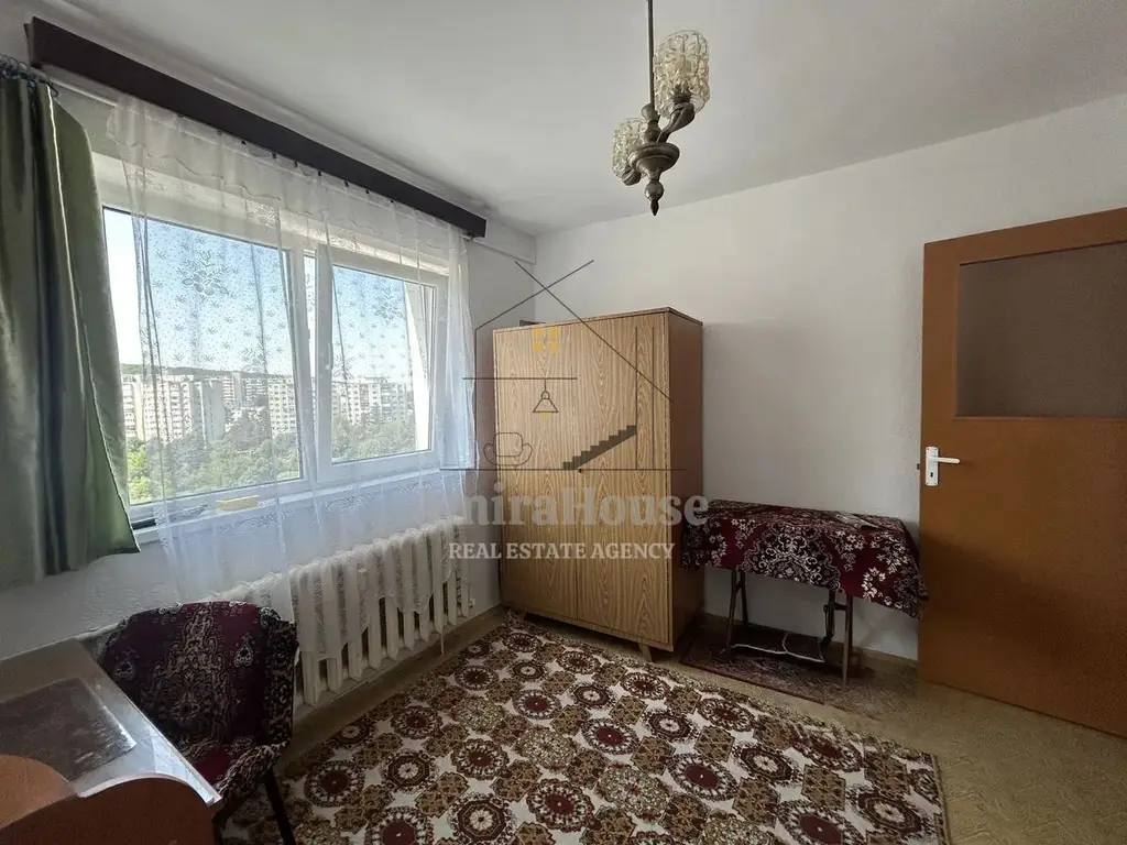 Apartament 2 camere decomandat, Manastur str Mehedinti