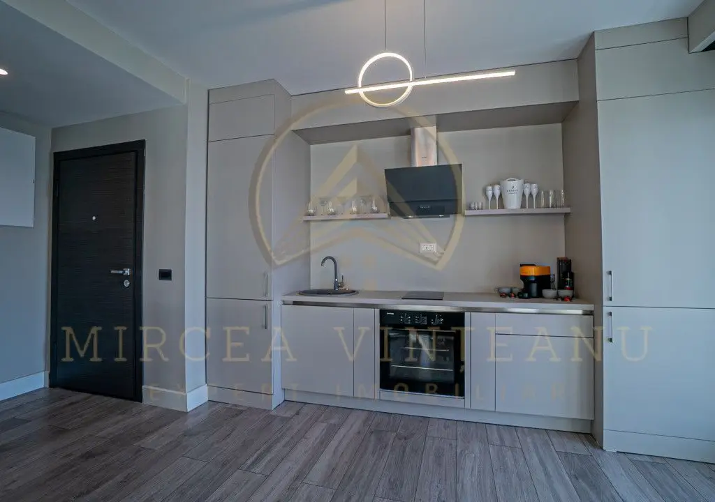 Apartament de 3 Camere și Terasă Panoramică în Complex Casa del Mar