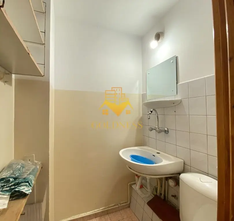Apartament 3 camere decomandate etaj 2 Gradini Manastur zona Big Belly
