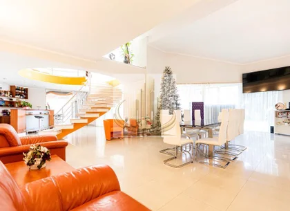 Vila Luxury în Dumbrăvița – Exclusivitate lângă pădure 980E/mp