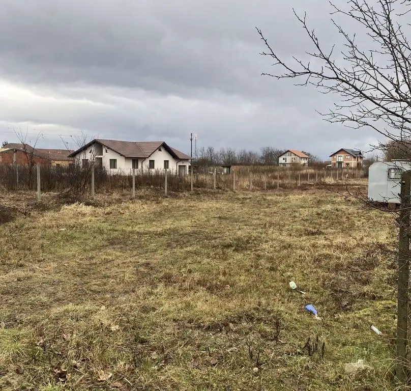 Vand teren 17 arii