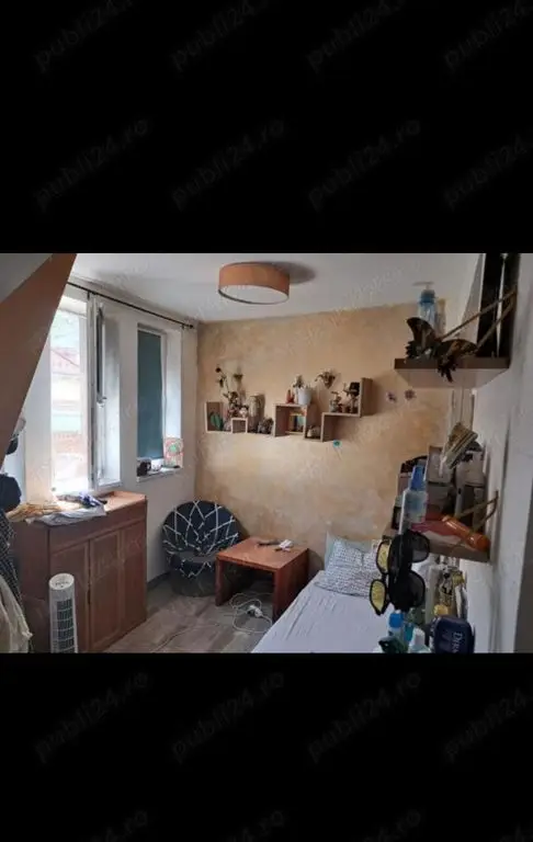 Ag BRASADAS vinde apt 2 et 5/5 cam Unirii, Mitropolie
