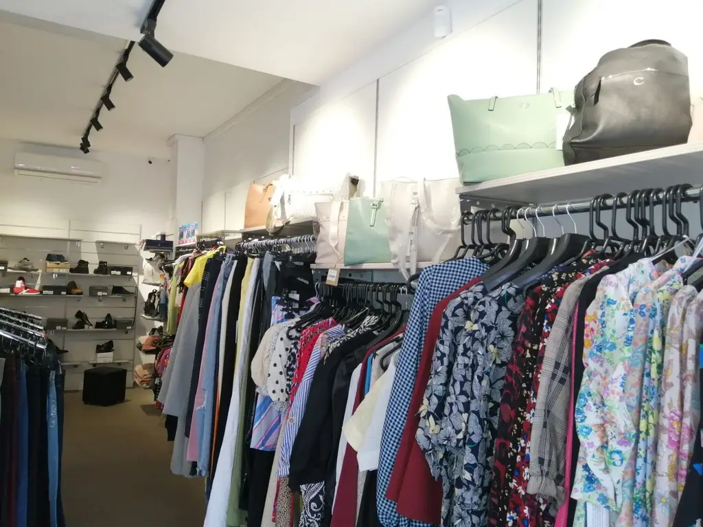 Spațiu comercial ultracentral, 200 mp singurul vad 100% pietonal Roman