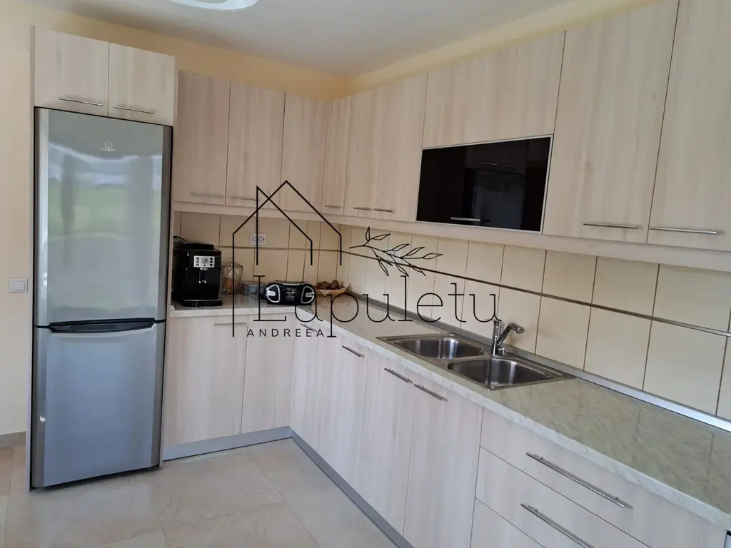 Casa de Vanzare | Individuala | 5 Camere |  184 MPU | Sura Mare