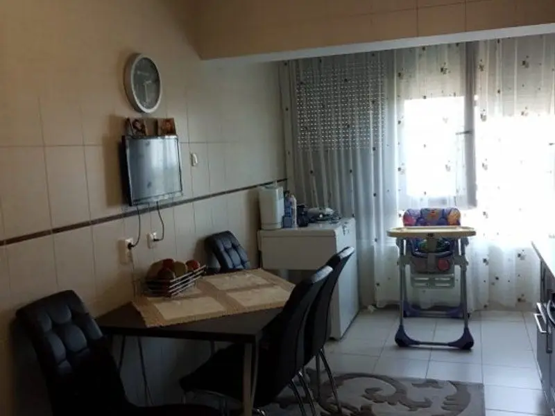 Apartament cu doua camere, mobilat si utilat - Str. Tecuci, T-uri
