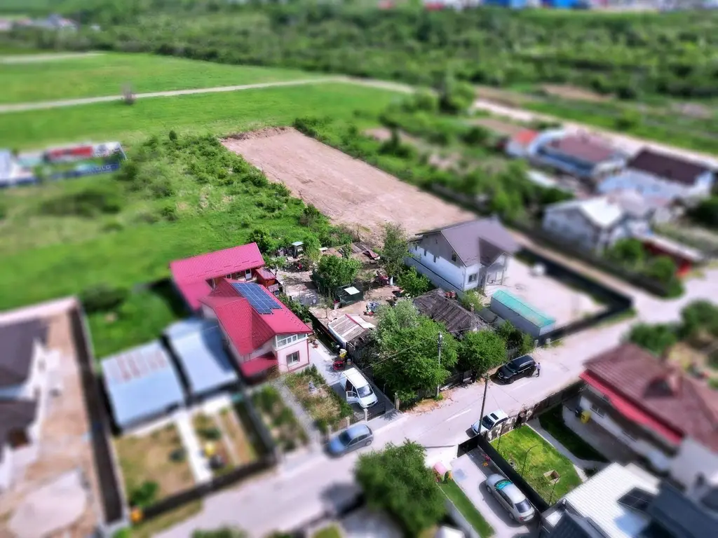 Teren intravilan de vânzare – 2200 mp, Pitești, str. Bananai