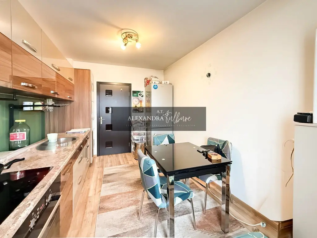 Apartament 2 camere decomandate, balcon, Marasti