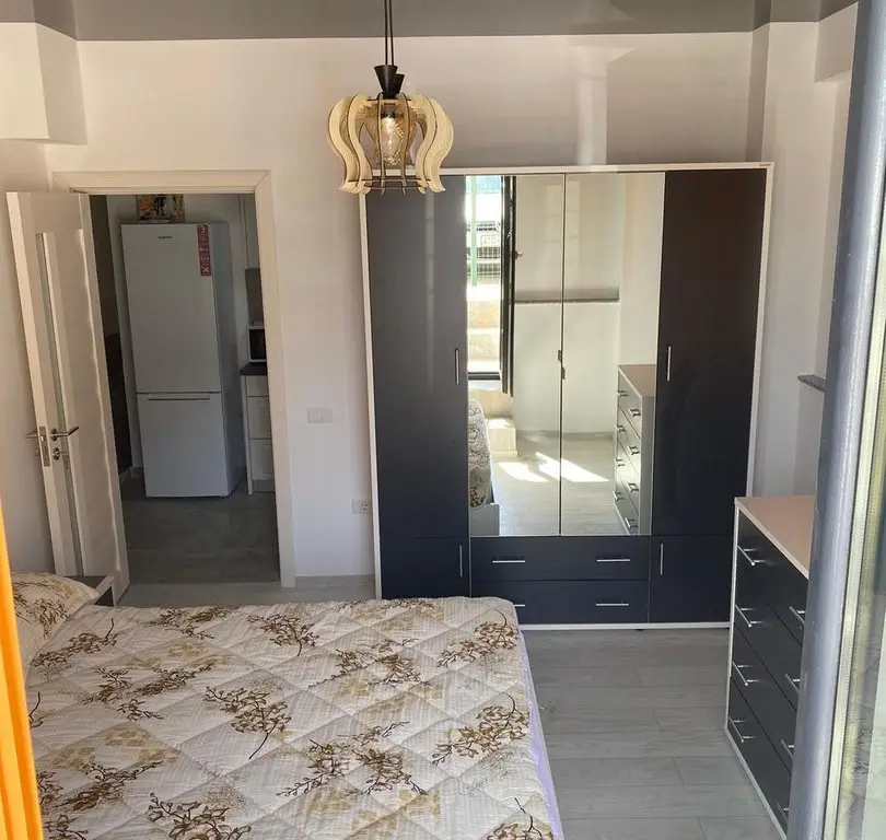 Apartament mamai sat 45m2