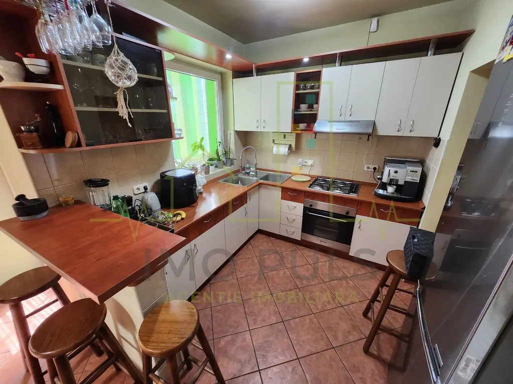 Casa individuala. Brancoveanu - Musicescu. Mobilata si utilata.
