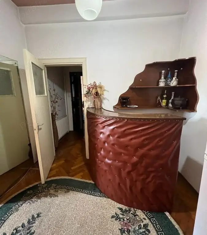 Ag BRASADAS închiriază ap 2 cam etaj 2 Cismigiu.