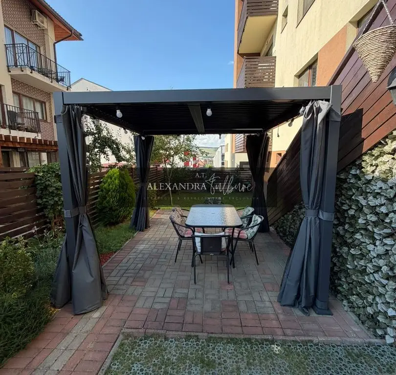 Apartament 3 camere, curte, boxa, parcare, Sub Cetate