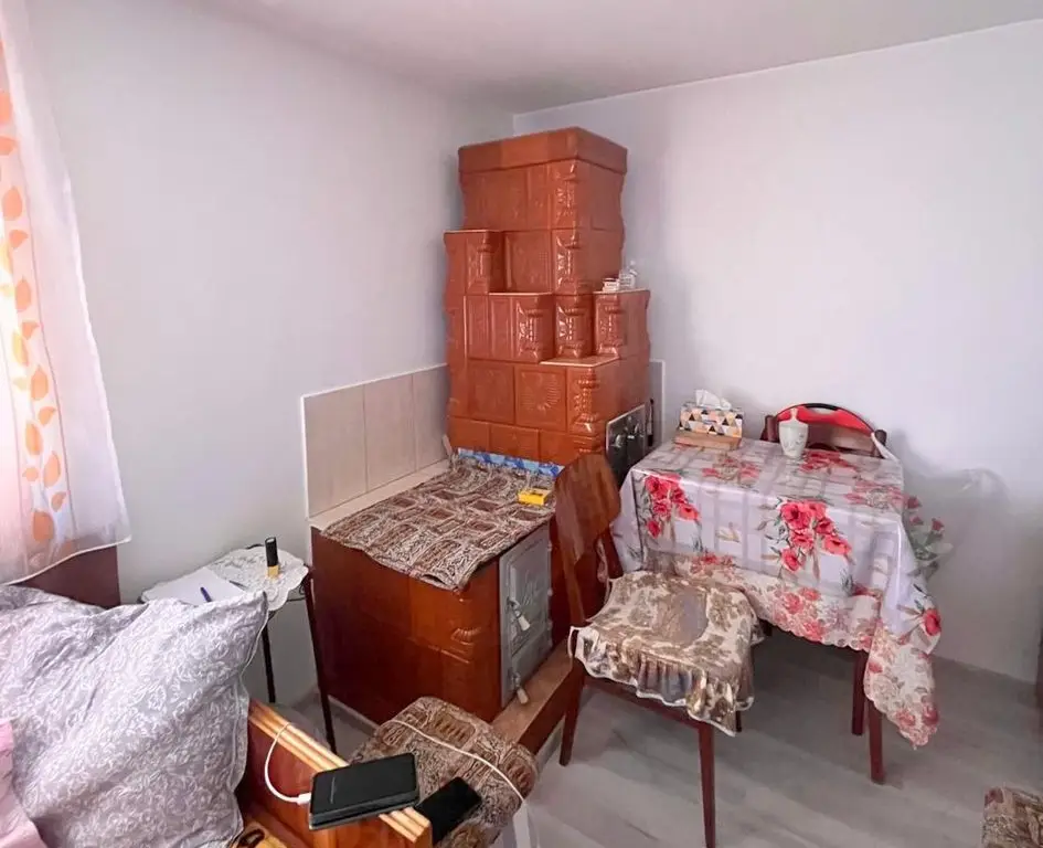 Casă individuală de vânzare în Braniștea - Teren 464 mp -76000 euro
