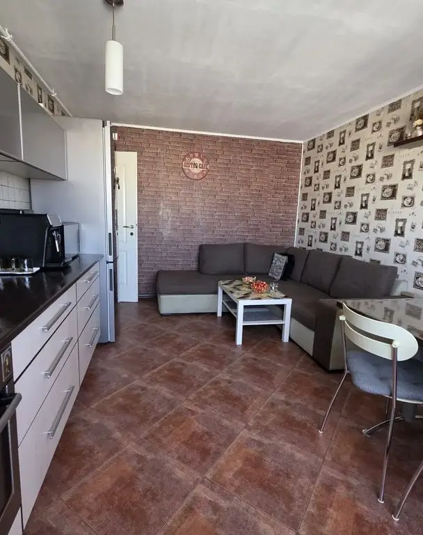 Apartament 2 camere de vanzare