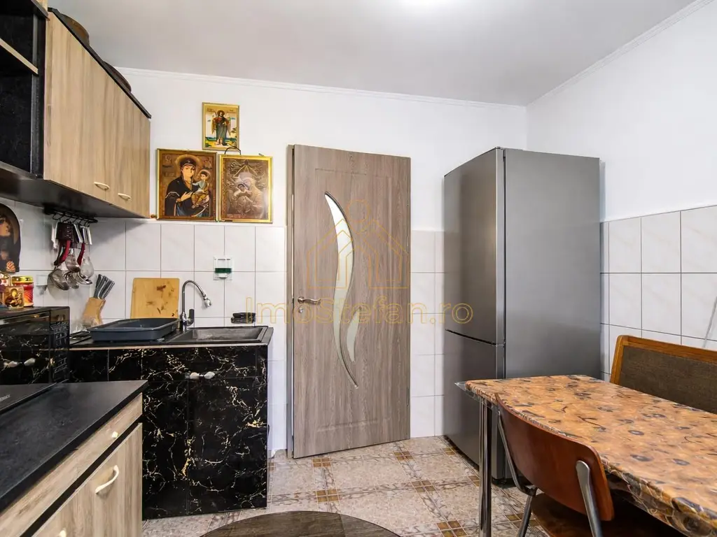 LOC DE PARCARE INCLUS Apartament 2 Camere Poarta 6 Lângă Liceul Blaga