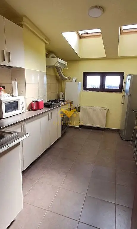 2 camere semidecomandate, balcon, Iulius Mall, Fsega, Regina Maria