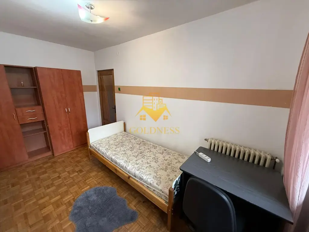 3 camere decomandate, balcon, Centru Piata Abator, Parcul Feroviarilor