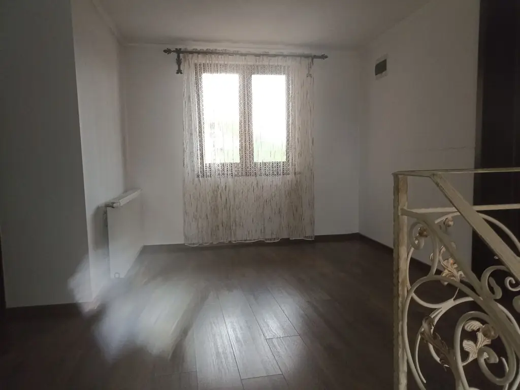 BRASADAS vinde casa NOUA 4 cam 6.5 ari.