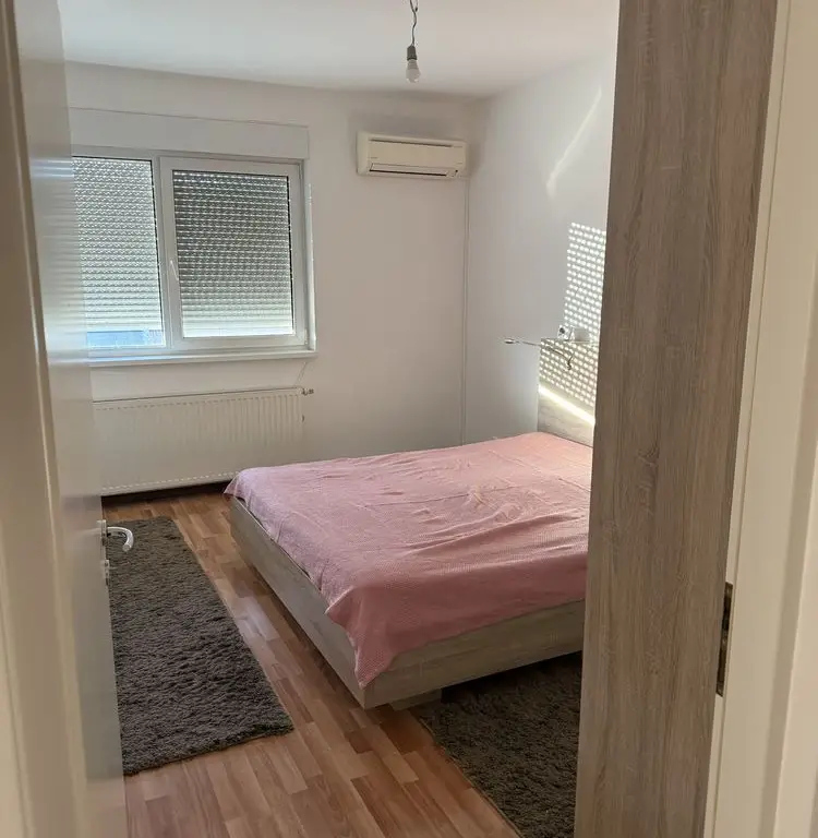 BRASADAS vinde ap 3 camere in asociatie zona 14 Mai.
