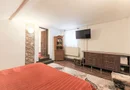 Apartament cu 2 camere la curte comună, pe str. Barabas Bela