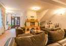 Pensiune Râșnov, 13 camere plus locuință proprietar, zonă Cetate