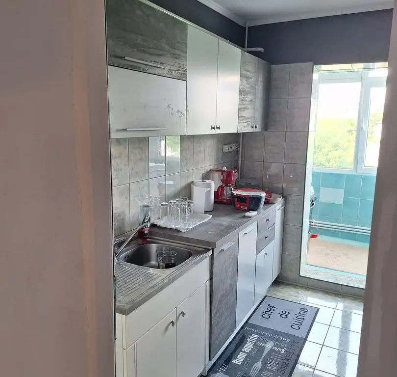 Regim hotelier, 2 camere, Micro 17, 200 lei/noapte