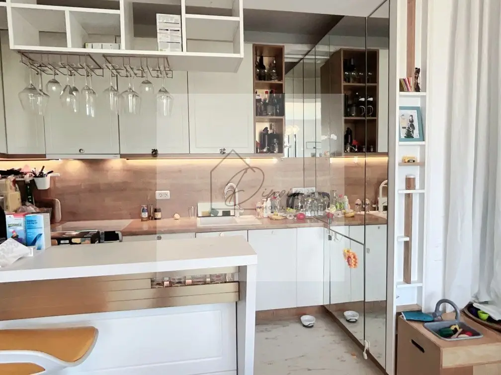 Apartament de vanzare 4 camere Petricani - Pipera - Nord I COM 0%