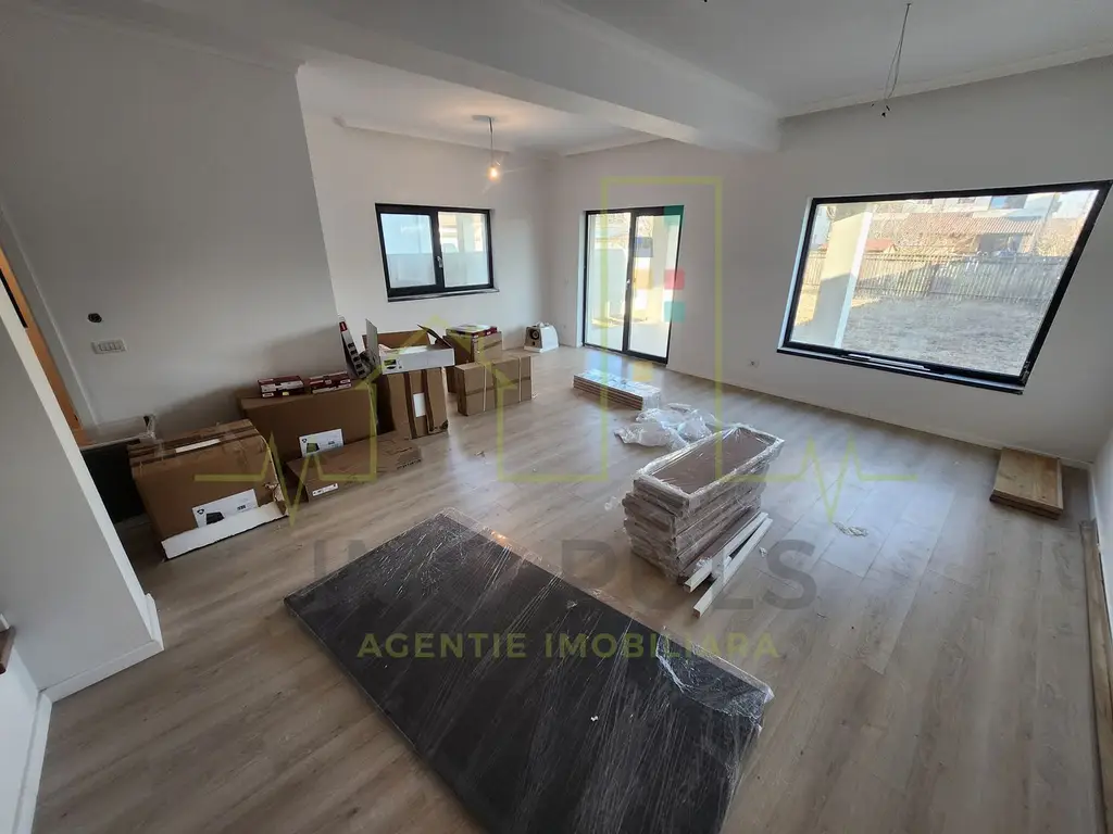 Duplex. Dumbravita. Toate utilitatile. Asfalt.
