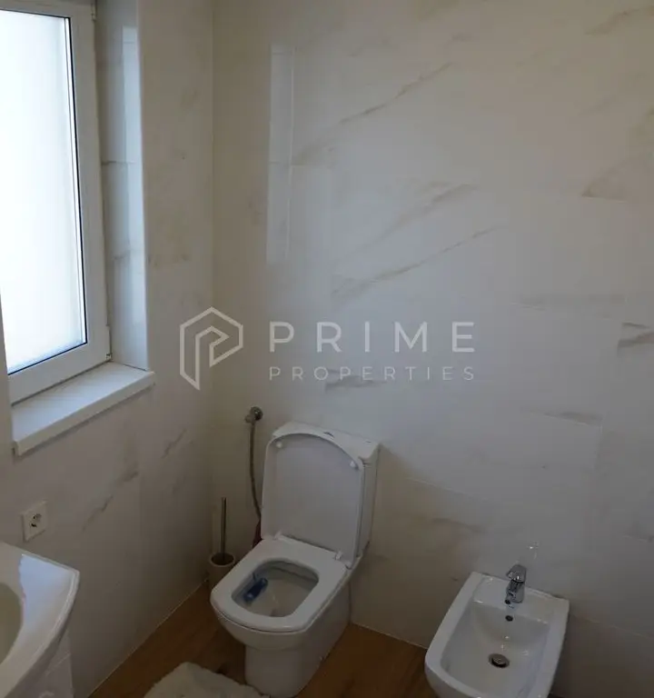 Casă tip duplex complet amenajată si mobilată