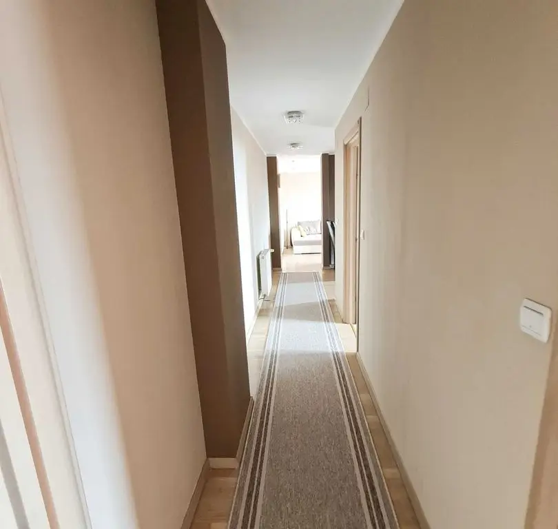Penthouse spațios de închiriat | 80 mp | 2 băi | Dressing | 2 balcoane | Zona Timocului - Badea Cârțan