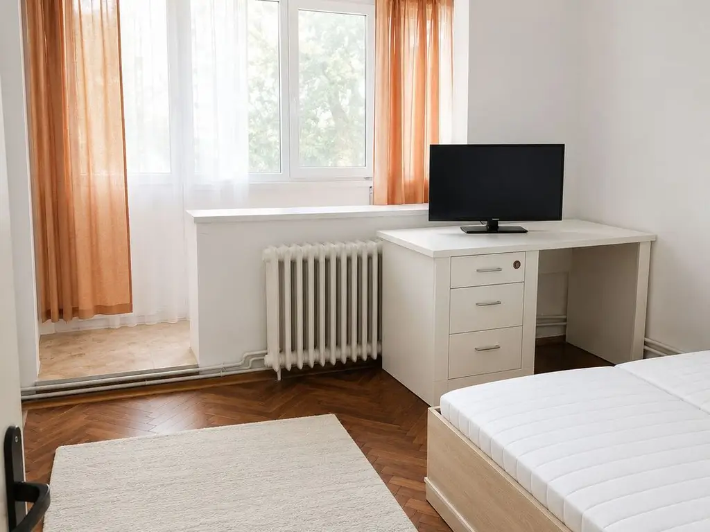 Apartament 4 camere de închiriat | 100 mp | Punctele Cardinale
