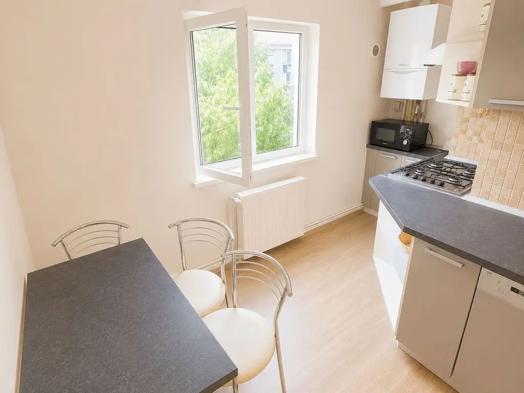 Apartament 3 camere decomandat | Lipovei | 70 mp | 2 băi | 2 balcoane