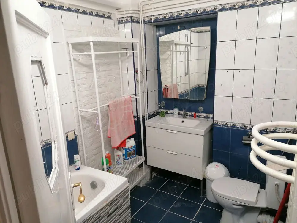 Ag BRASADAS închiriază ap 7 cam PARTER Pța Rosetti.